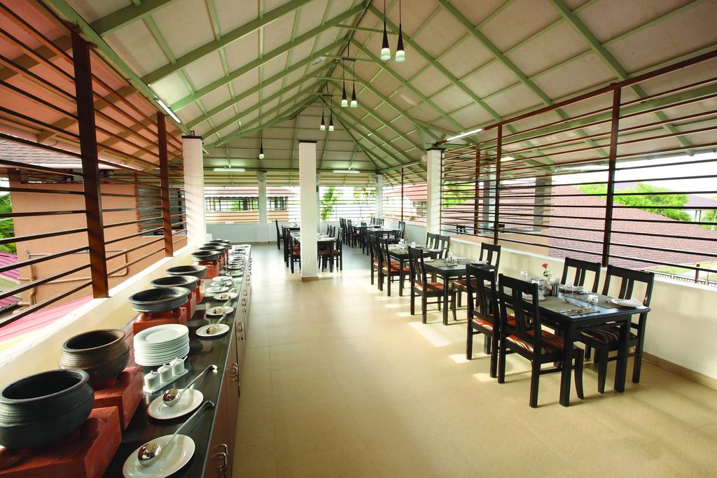 Grand Ayur Island Resort Alleppey Restaurant